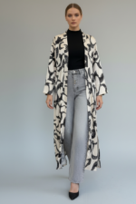 satin B&W patterned Cardigan - Image 3
