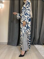 Satin Cardigan Waves Pattern - Image 2