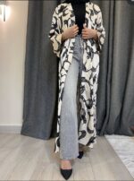 satin B&W patterned Cardigan - Image 4